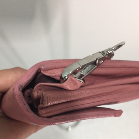 Authentic Chanel pink Camellia Long Wallet WOC - Picture 13 of 17